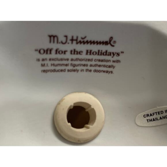 VTG M.I. Hummel Bavarian Village Christmas Ornaments Set of 3 "Little Shoemaker" - Picture 6 of 8